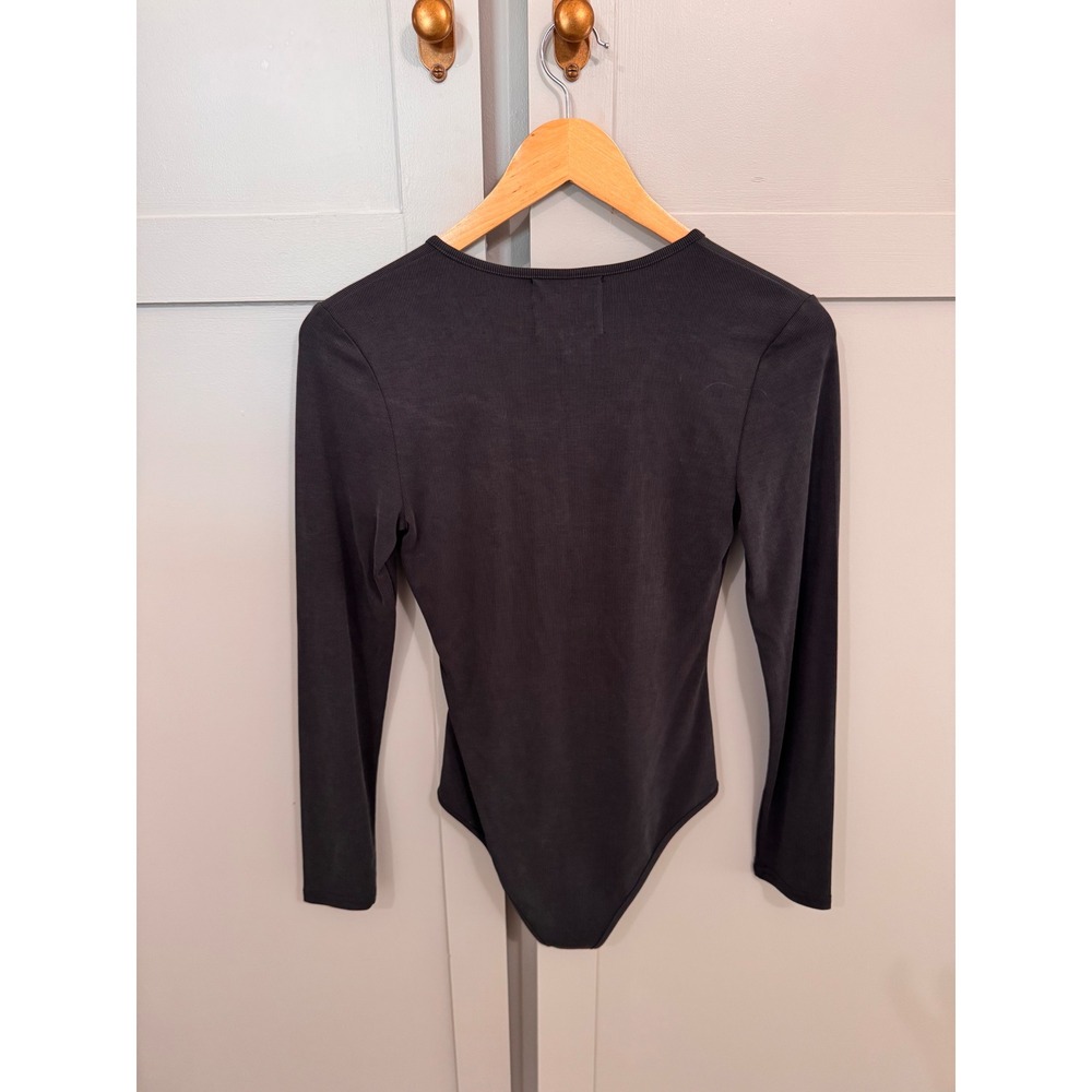 Kittenish‎ Womens Black Ribbed Long Sleeve Henley Bodice Top Size Medium - Picture 2 of 4